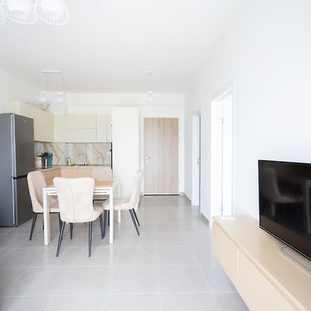Apartment In The Village With A Sea View Vlorë Exteriör bild