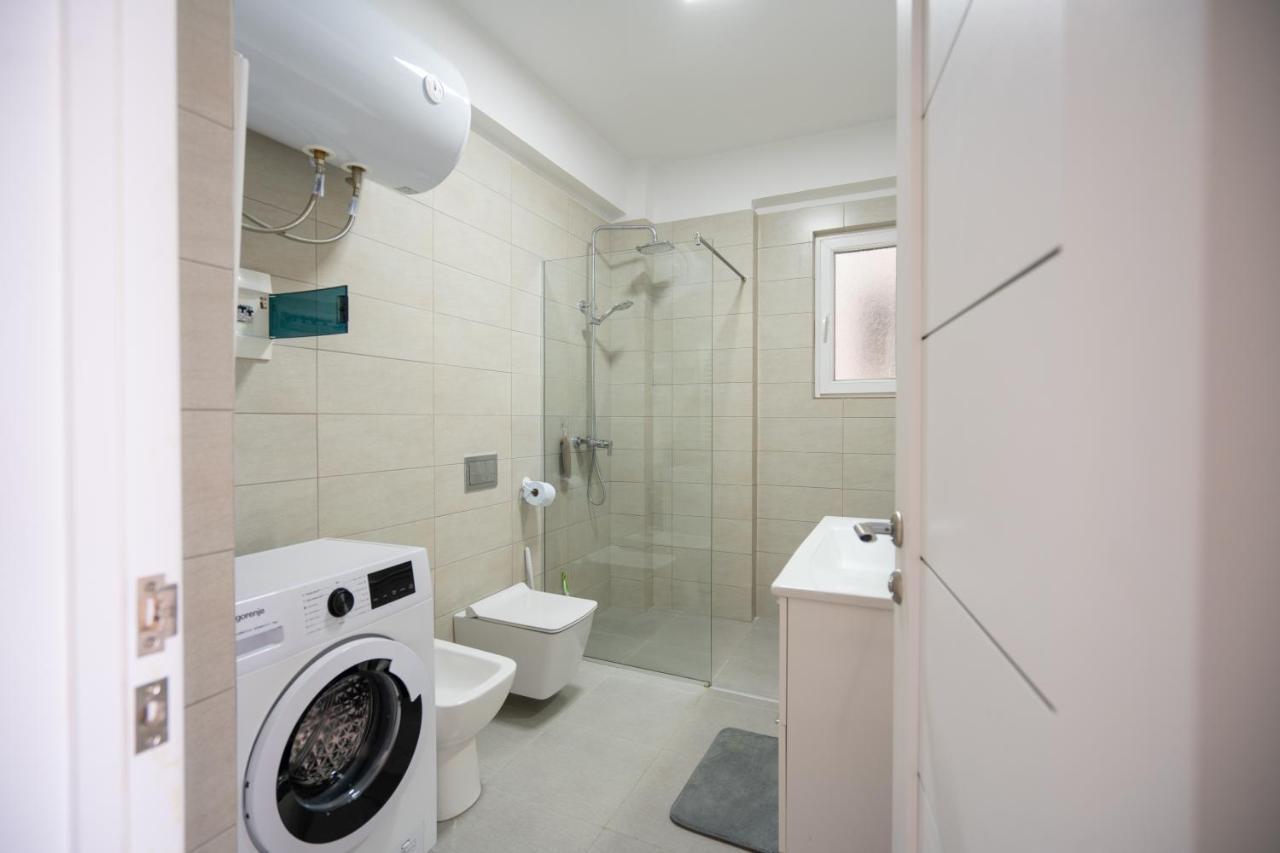 Apartment In The Village With A Sea View Vlorë Exteriör bild