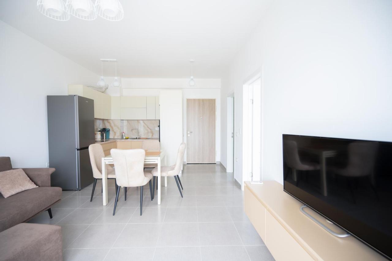 Apartment In The Village With A Sea View Vlorë Exteriör bild